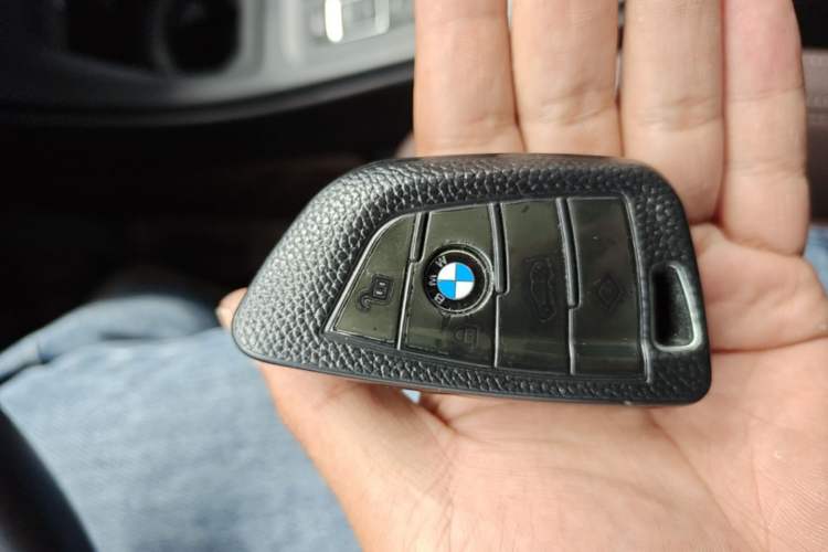Used BMW X1 2020 sDrive25Li Leading Model Vehicle Key