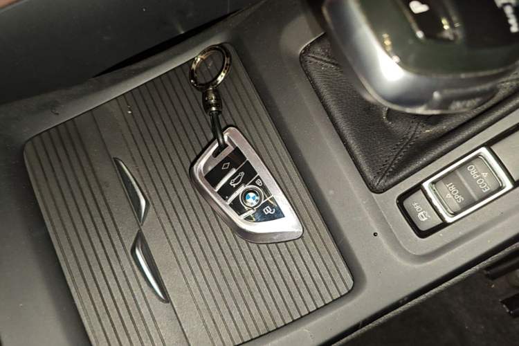 Used BMW X1 2020 sDrive25Li Leading Model Vehicle Key