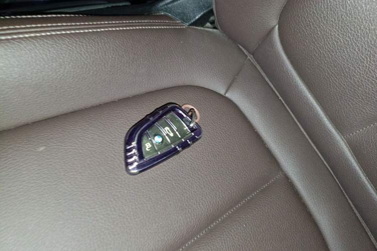 Used BMW X1 2020 sDrive20Li Premium Edition Vehicle Key