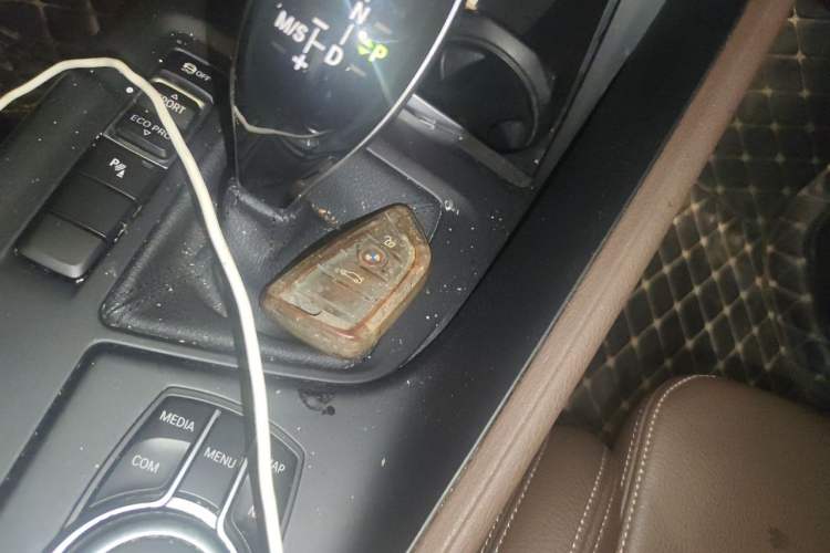 Used BMW X1 2020 sDrive25Li Leading Model Vehicle Key