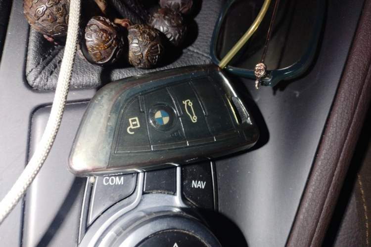 Used BMW X1 2020 sDrive25Li Leading Model Vehicle Key