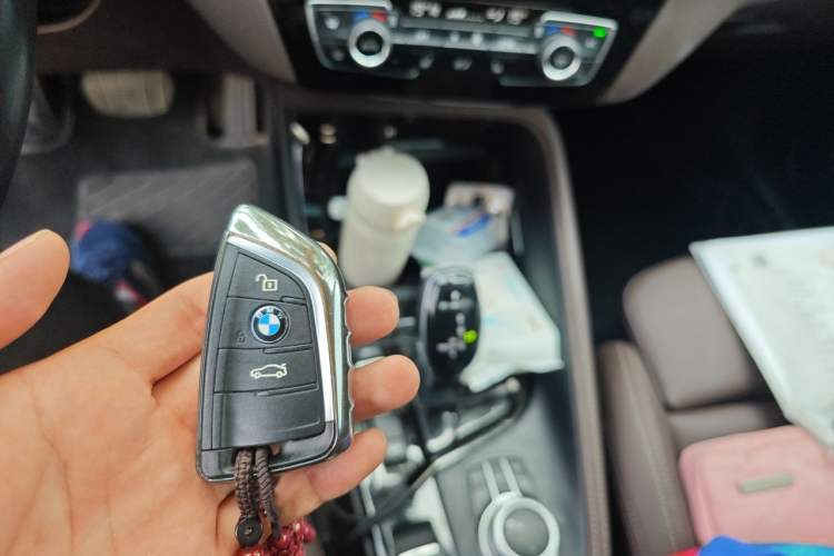 Used BMW X1 2020 xDrive25Li Luxury Edition Vehicle Key