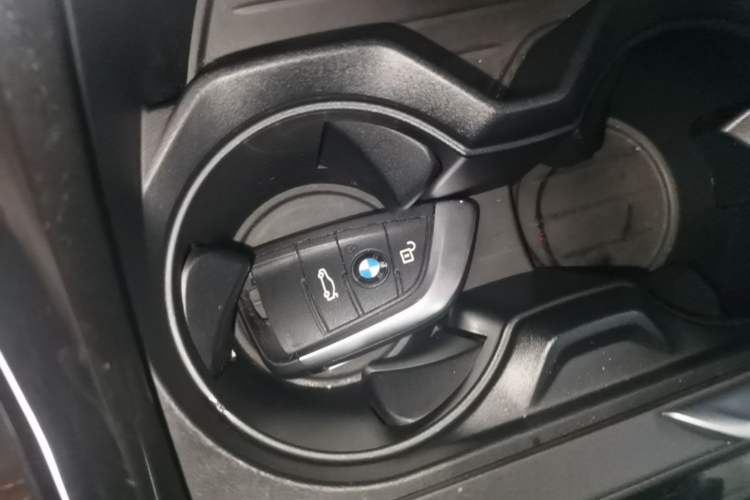 Used BMW X1 2020 xDrive25Li Luxury Edition Vehicle Key