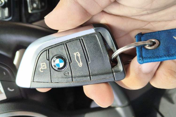 Used BMW X1 2020 sDrive20Li Premium Edition Vehicle Key