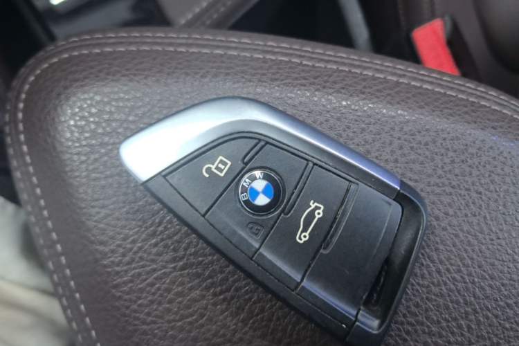 Used BMW X1 2020 xDrive25Li Luxury Edition Vehicle Key