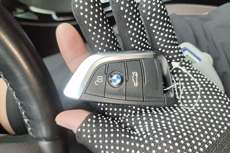 Used BMW X1 2020 sDrive20Li Premium Edition Vehicle Key