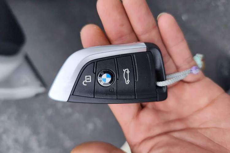 Used BMW X1 2020 xDrive25Li Luxury Edition Vehicle Key