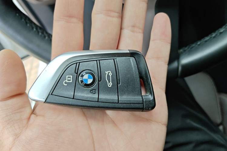 Used BMW X1 2020 sDrive20Li Premium Edition Vehicle Key