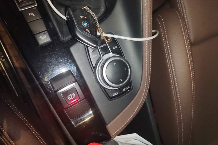 Used BMW X1 2020 xDrive25Li Luxury Edition Vehicle Key