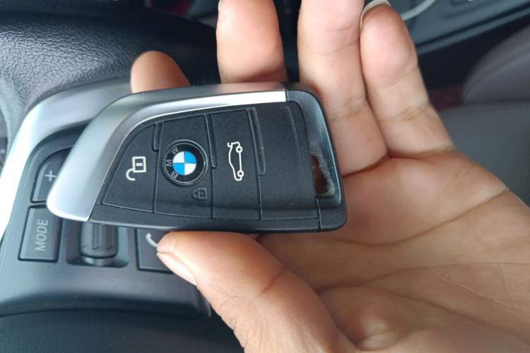Used BMW X1 2020 sDrive25Li Leading Model Vehicle Key