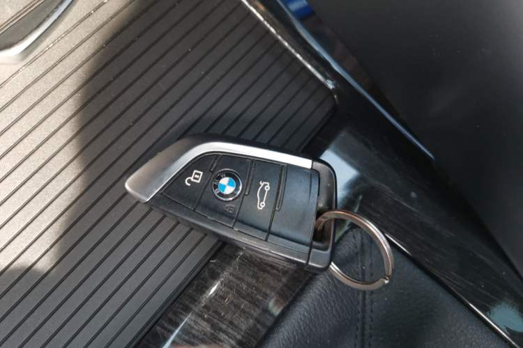 Used BMW X1 2020 xDrive25Li Luxury Edition Vehicle Key