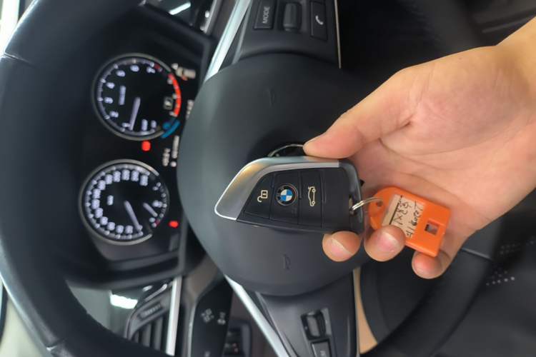 Used BMW X1 2020 sDrive25Li Leading Model Vehicle Key
