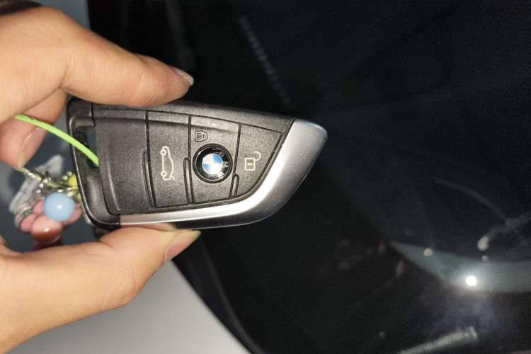 Used BMW X1 2020 sDrive20Li Premium Edition Vehicle Key