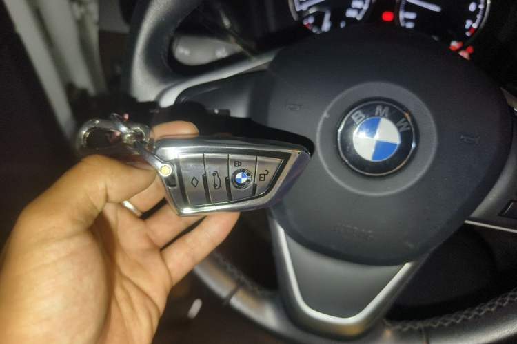 Used BMW X1 2020 sDrive25Li Leading Model Vehicle Key