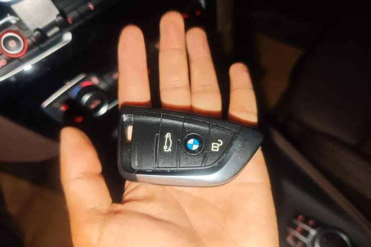 Used BMW X1 2020 sDrive20Li Premium Edition Vehicle Key