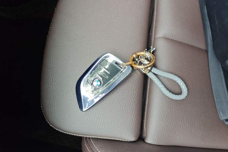 Used BMW X1 2020 sDrive25Li Leading Model Vehicle Key