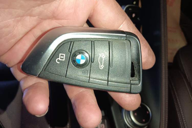 Used BMW X1 2020 sDrive20Li Premium Edition Vehicle Key