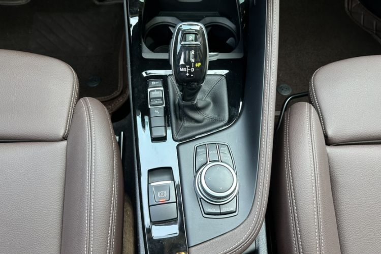 Used BMW X1 2020 sDrive20Li Premium Edition Interior 10