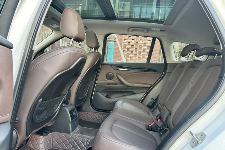 Used BMW X1 2020 sDrive20Li Premium Edition Interior 5