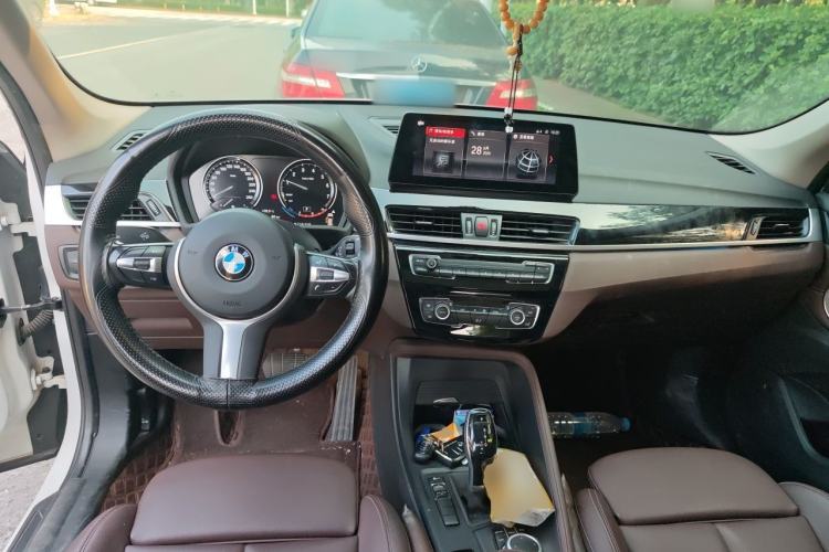 Used BMW X1 2021 Restyled sDrive25Li Leading Edition Center Console
