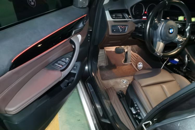 Used BMW X1 2021 sDrive20Li Premium Edition Driver Seat