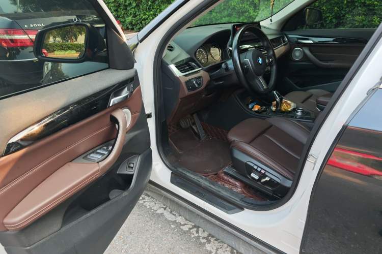 Used BMW X1 2021 Restyled sDrive25Li Leading Edition Driver Seat