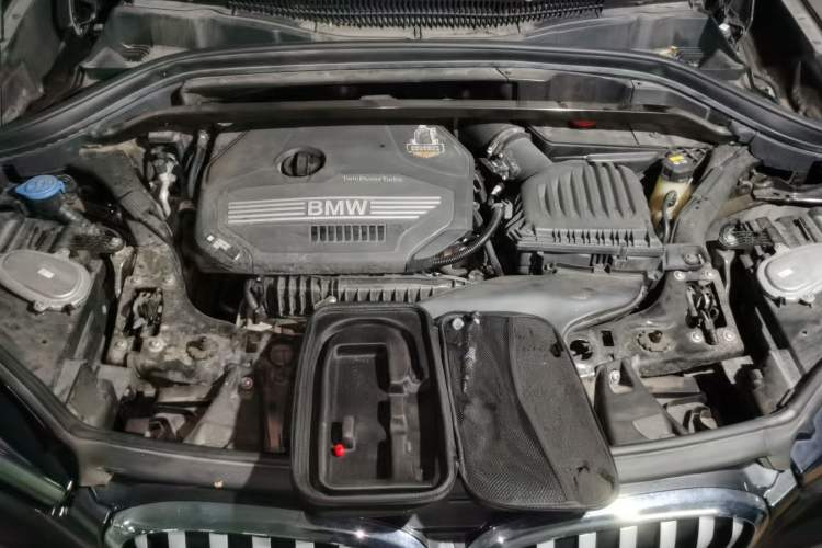 Used BMW X1 2021 sDrive20Li Premium Edition Engine Bay