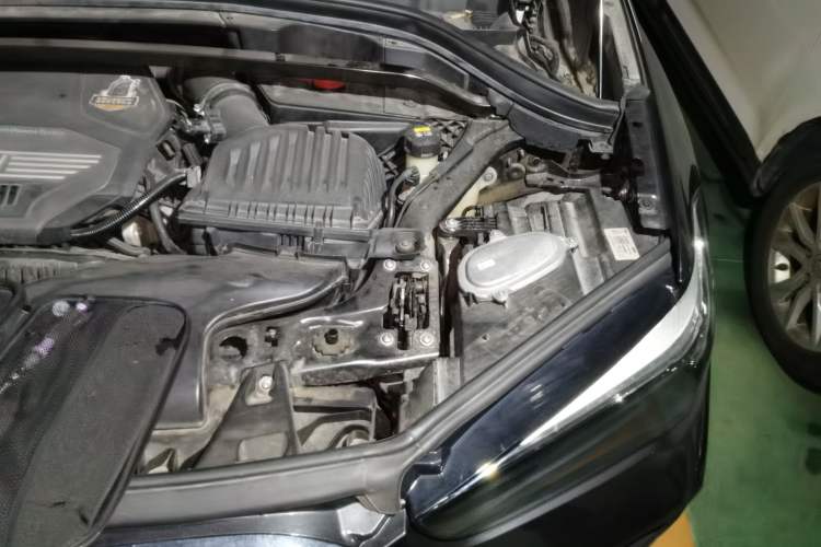 Used BMW X1 2021 sDrive20Li Premium Edition Engine Bay Left