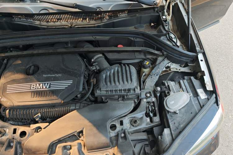 Used BMW X1 2021 Restyled sDrive25Li Leading Edition Engine Bay Left