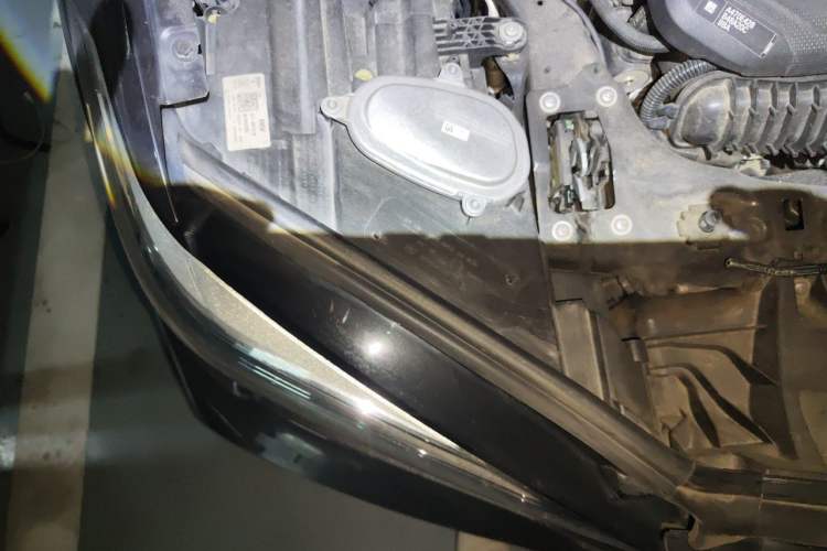 Used BMW X1 2021 sDrive25Li Leading Model Engine Bay Right