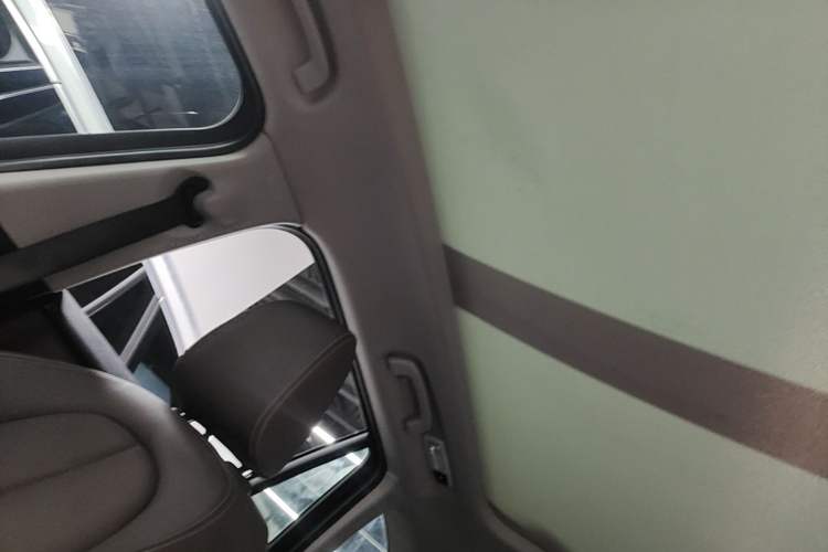 Used BMW X1 2021 sDrive25Li Leading Model Headliner