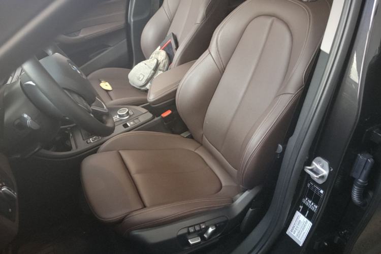 Used BMW X1 2021 sDrive20Li Fashion Model Left Front Seat