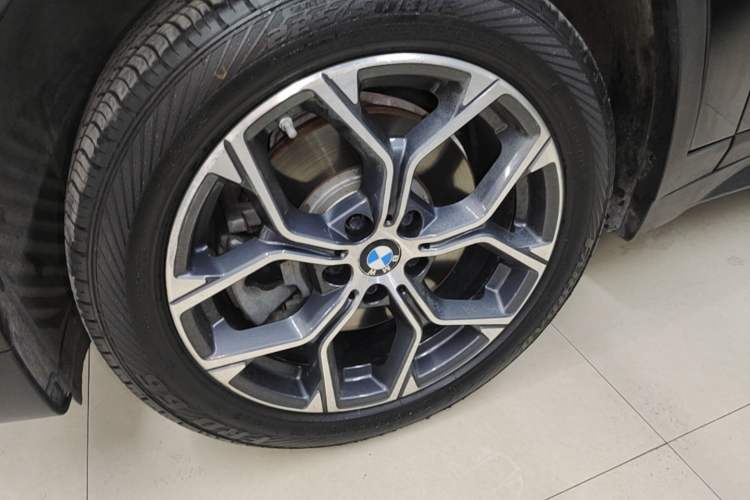 Used BMW X1 2021 sDrive25Li Leading Model Left Front Wheel Hub