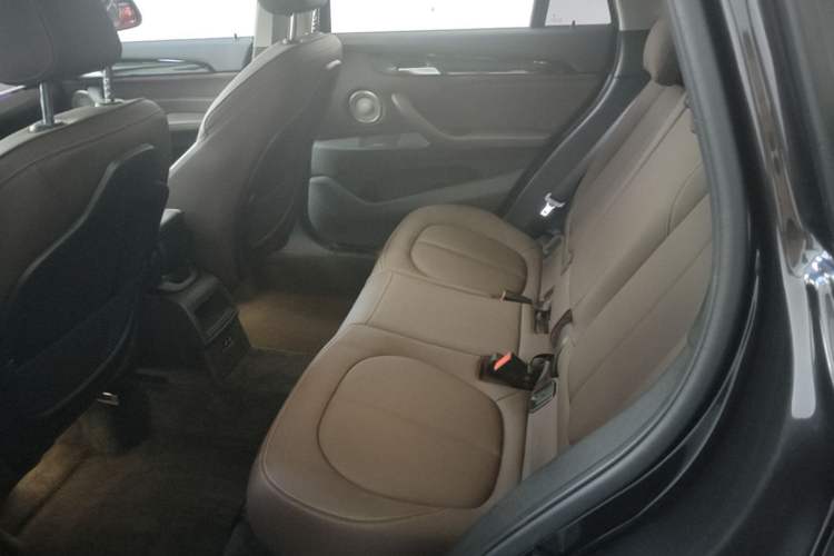 Used BMW X1 2021 sDrive20Li Fashion Model Left Rear Seat