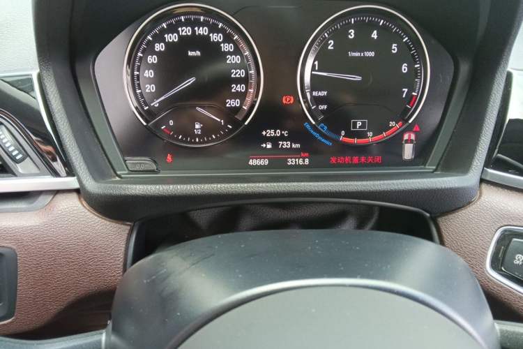 Used BMW X1 2021 sDrive25Li Leading Model Odometer Close Up