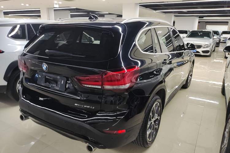 Used BMW X1 2021 sDrive25Li Leading Model Rear Right 45 Deg