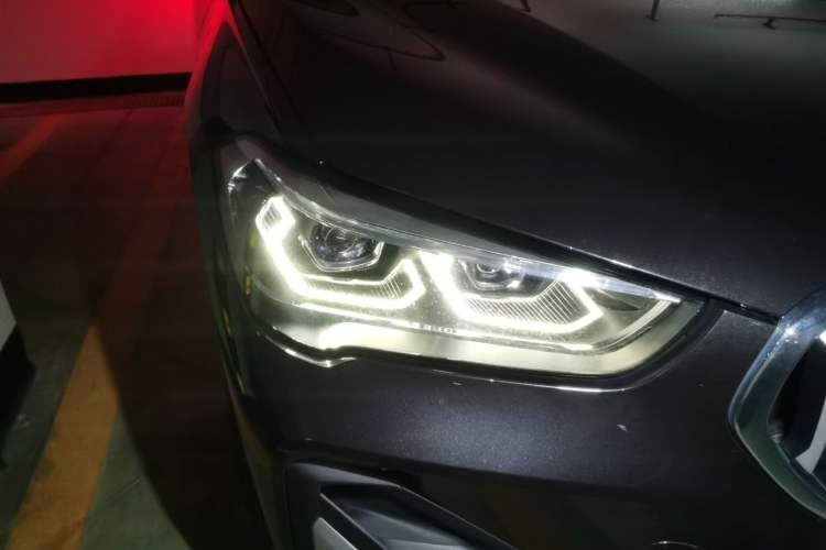 Used BMW X1 2021 sDrive20Li Premium Edition Right Front Headlight