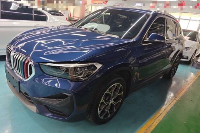 BMW X1 2021 sDrive25Li Leading Model usado