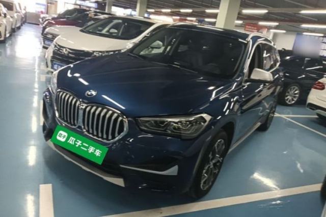 Ojetý BMW X1 2021 Restyled sDrive20Li Premium Edition