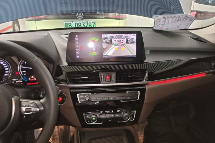 Used BMW X1 2021 Restyled sDrive25Li Leading Edition Audio And AC Panel