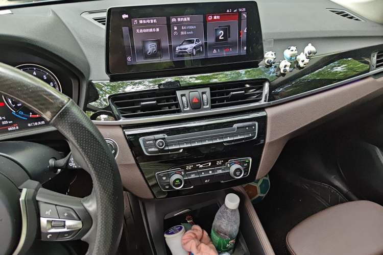 Used BMW X1 2021 sDrive25Li Leading Model Audio And AC Panel