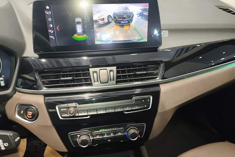 Used BMW X1 2021 sDrive20Li Fashion Model Audio And AC Panel