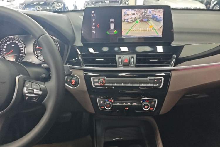 Used BMW X1 2021 Restyled sDrive25Li Leading Edition Audio And AC Panel