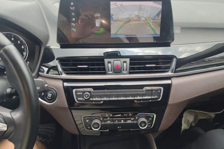 Used BMW X1 2021 sDrive25Li Leading Model Audio And AC Panel