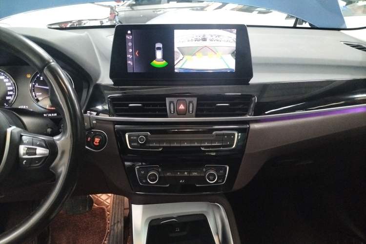 Used BMW X1 2021 Restyled sDrive25Li Leading Edition Audio And AC Panel