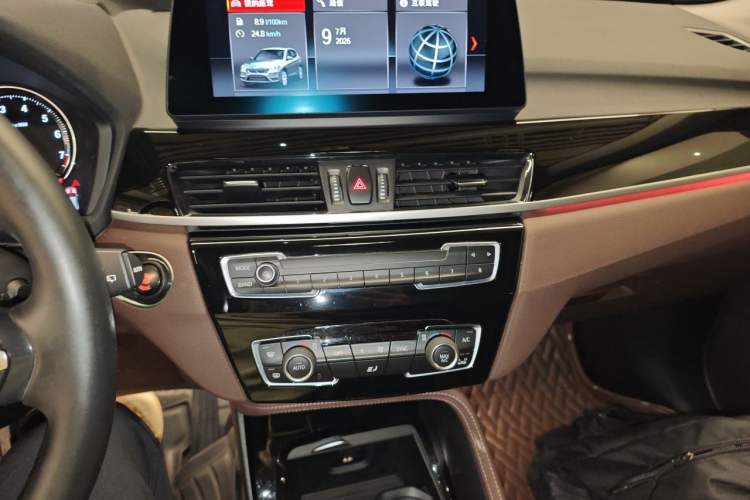Used BMW X1 2021 sDrive20Li Premium Edition Audio And AC Panel