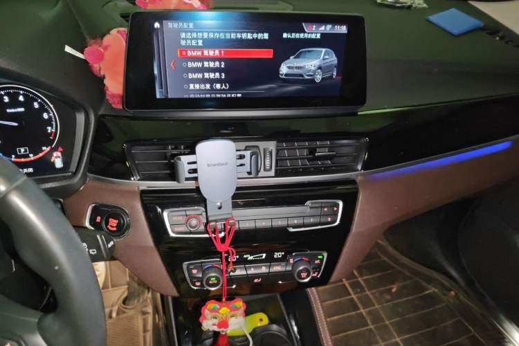 Used BMW X1 2021 sDrive20Li Premium Edition Audio And AC Panel