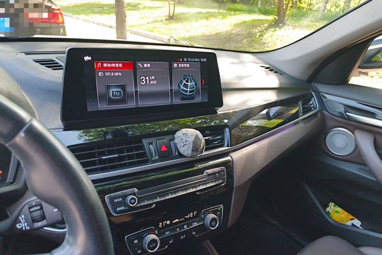 Used BMW X1 2021 Restyled sDrive20Li Premium Edition Audio And AC Panel
