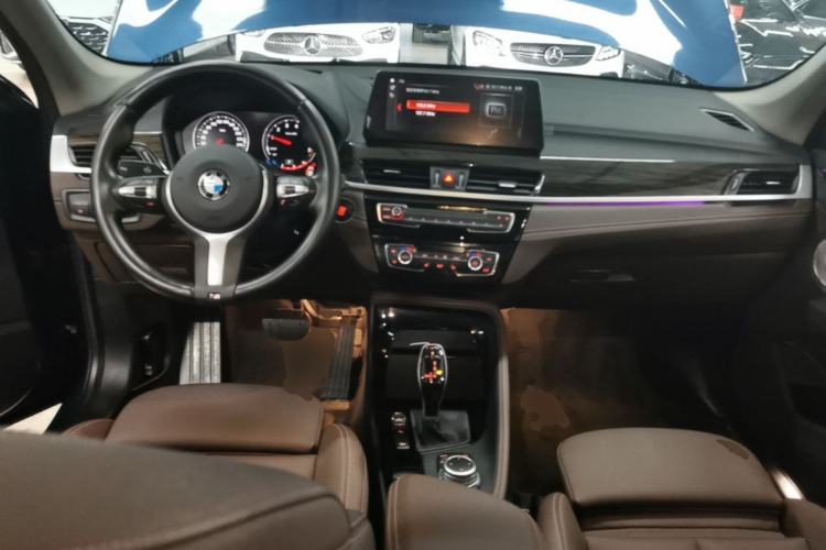 Used BMW X1 2021 xDrive25Li Luxury Model Center Console