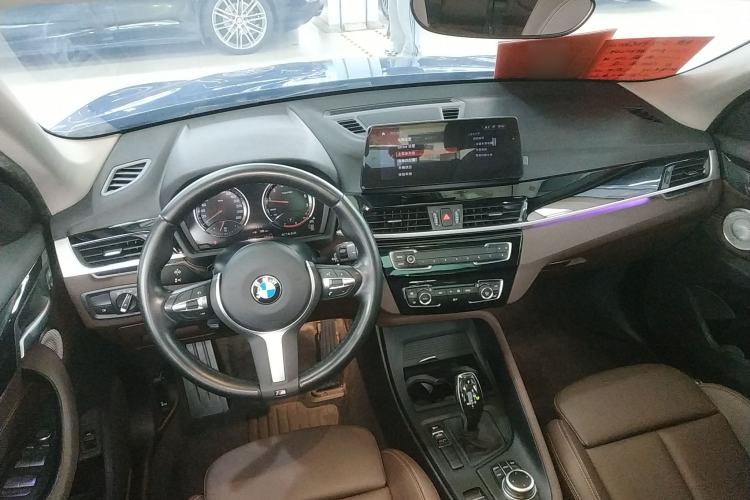 Used BMW X1 2021 sDrive25Li Leading Model Center Console